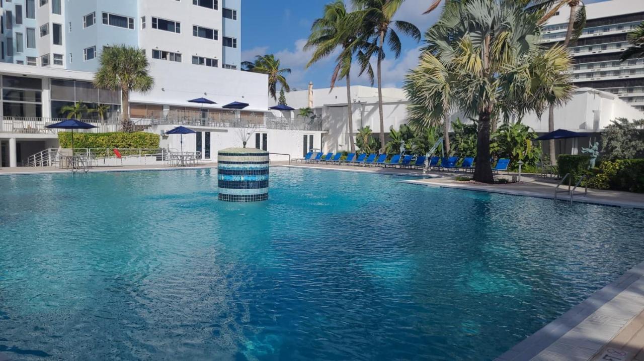 Sherry Frontenac Oceanfront ميامي بيتش المظهر الخارجي الصورة