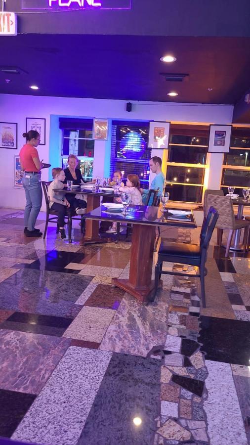 Sherry Frontenac Oceanfront ميامي بيتش المظهر الخارجي الصورة