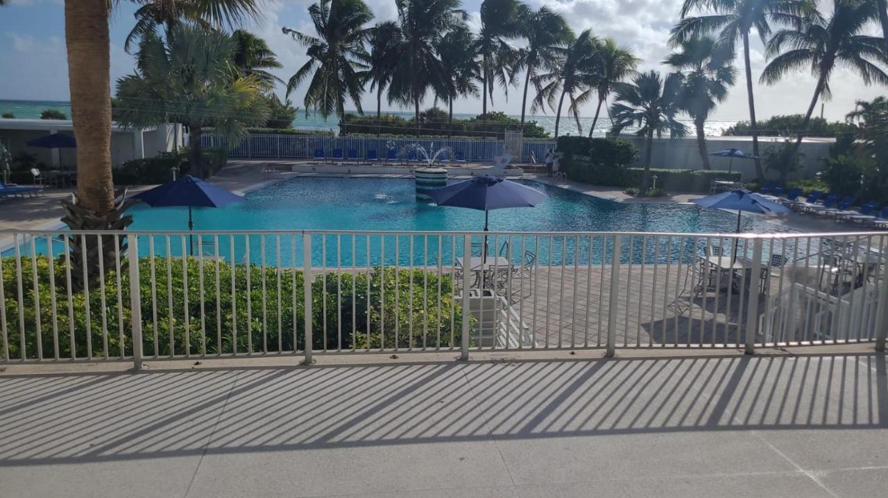 Sherry Frontenac Oceanfront ميامي بيتش المظهر الخارجي الصورة