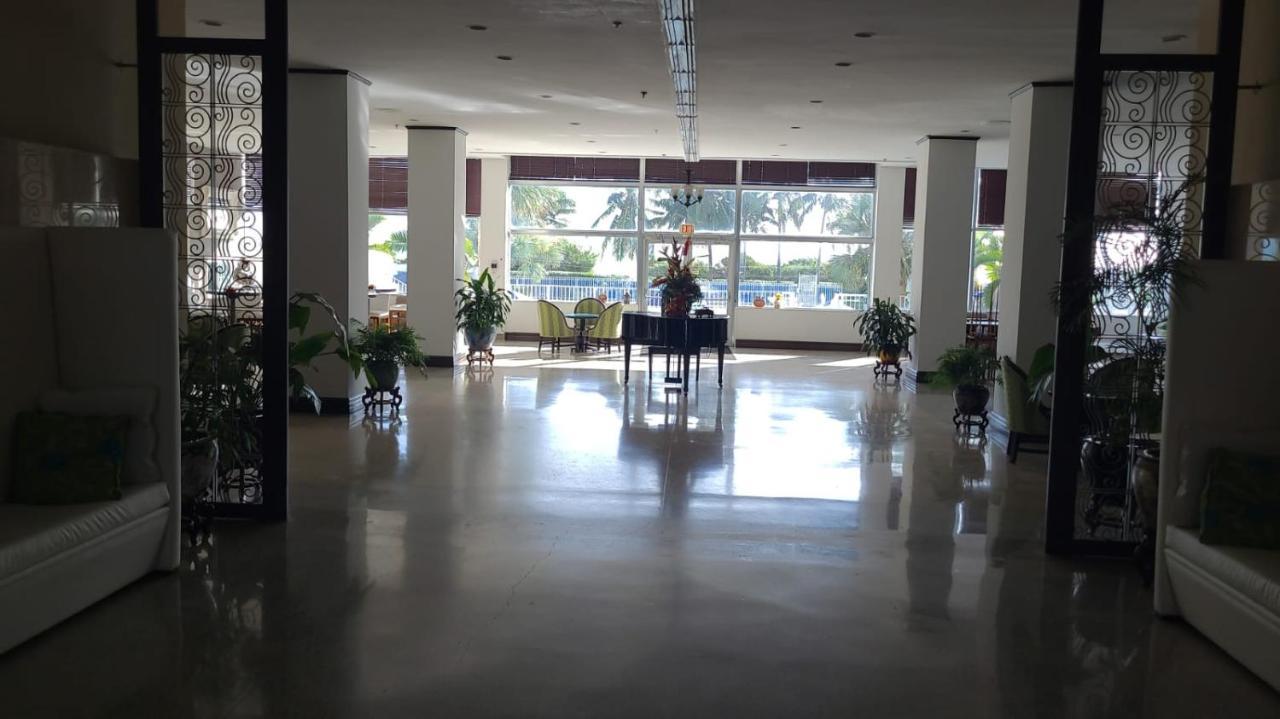 Sherry Frontenac Oceanfront ميامي بيتش المظهر الخارجي الصورة